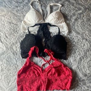 3 Bralettes
